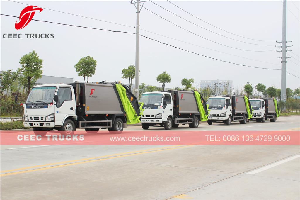 CEEC export 4 units garbage compactor trucks to Dubai low price