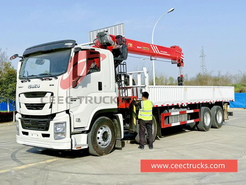 ISUZU GIGA 8x4 Truck Mounted PALFINGER 10 tons Crane ISUZU GIGA 8x4 Truck Mounted PALFINGER 10 tons Crane