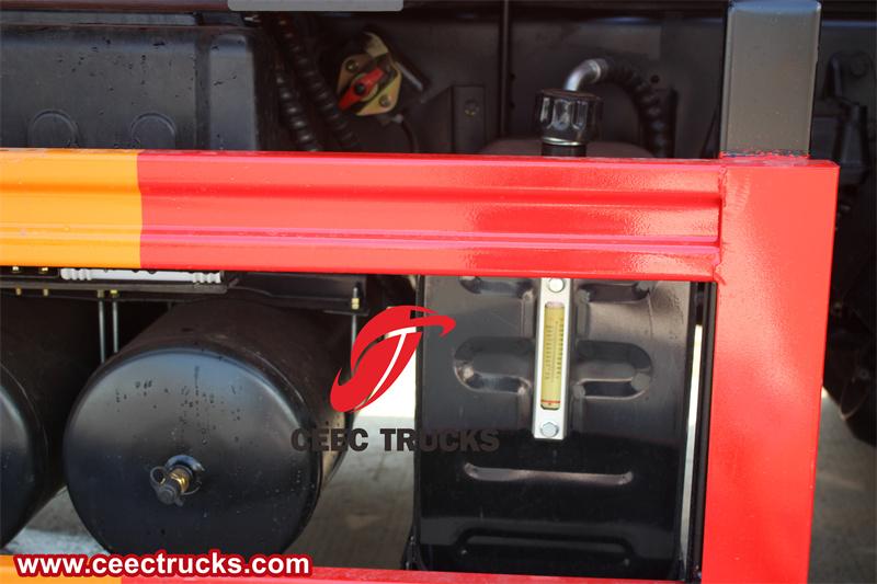 Hydraulic oil tank Hydraulic oil tank