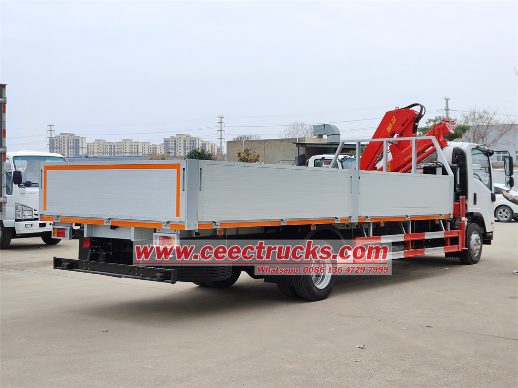 Isuzu crane truck with dropside body