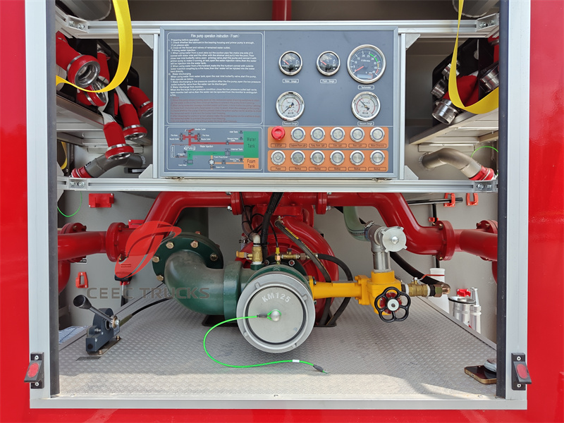 Isuzu GIGA fire powder truck