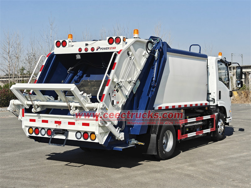 ISUZU EVM600 rear loader garbage truck