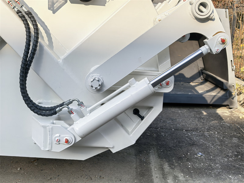 Howo garbage compactor truck