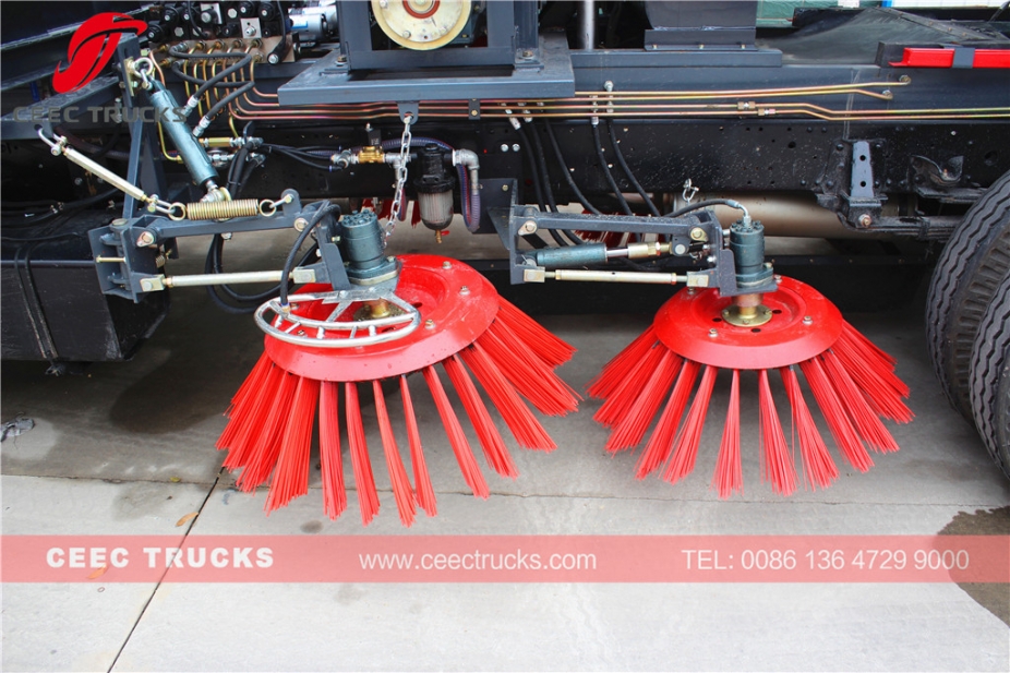 Dongfeng ၄၀၀၀ လီတာ လမ်းသန့်ရှင်းရေးယာဉ်