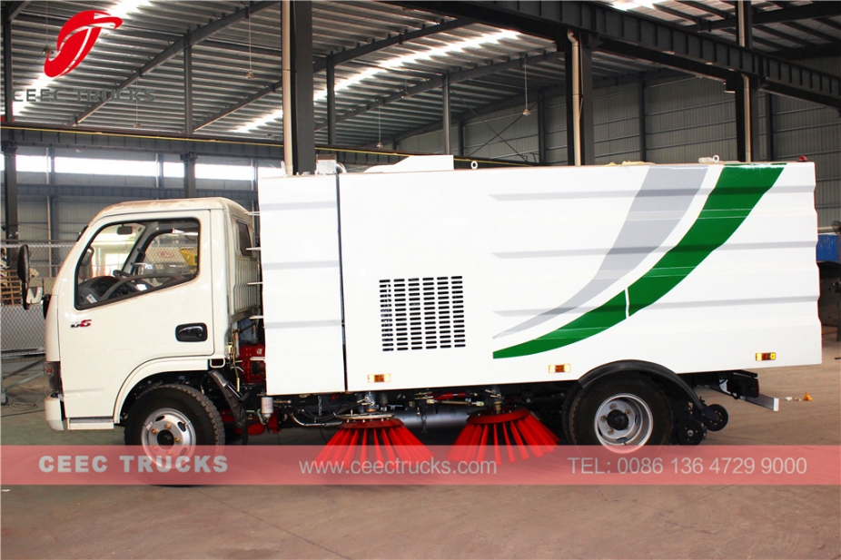 Dongfeng ၄၀၀၀ လီတာ လမ်းသန့်ရှင်းရေးယာဉ်