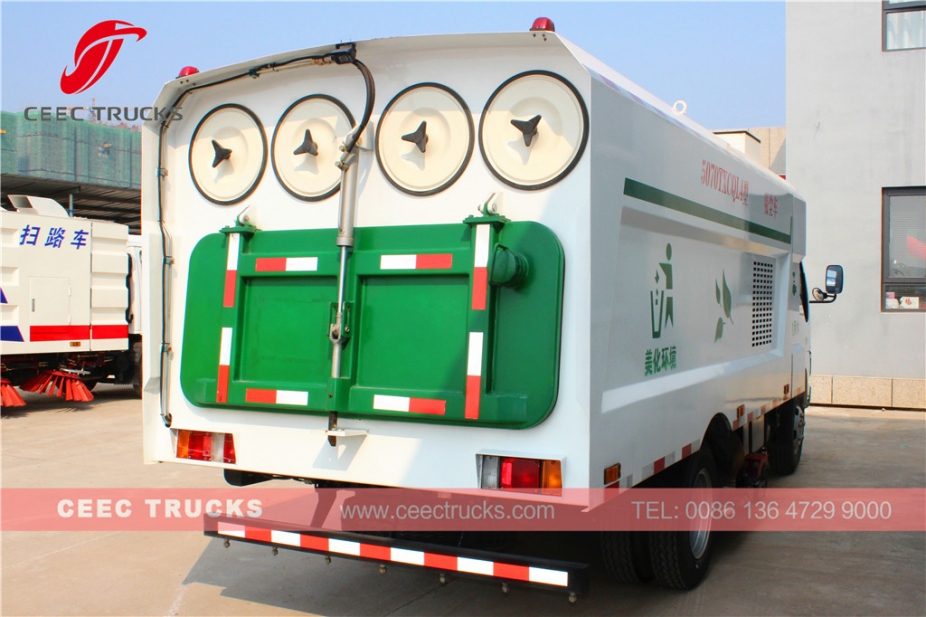 ISUZU 5 CBM လေဟာနယ် လမ်းသန့်ရှင်းရေး ကား