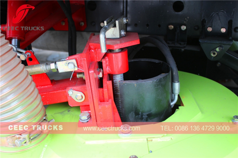 Dongfeng ၁၂၀၀၀ လီတာ လမ်းသန့်ရှင်းရေးယာဉ်