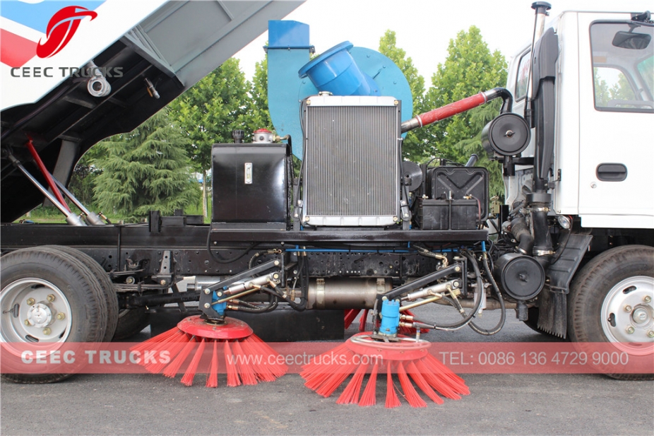 Dongfeng ၁၂ ကျူပီအမ် လမ်းသန့်ရှင်းရေးယာဉ်