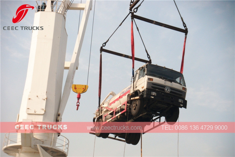 ဒေါင်ဖန်း ၁၀၀၀၀ လီတာ ဖိအားတိုင်ကား