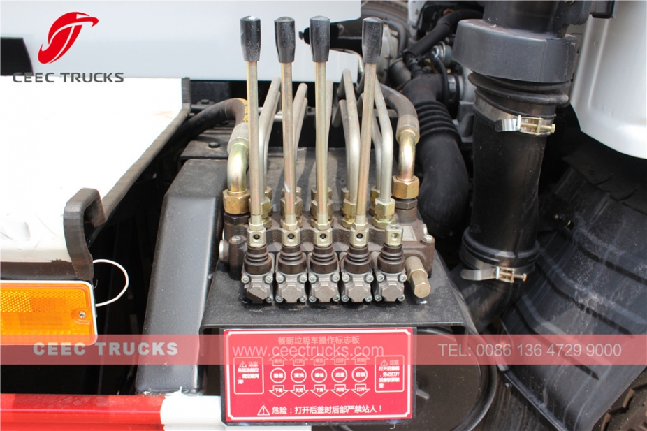 ISUZU ၄၀၀၀ လီတာ စားအုန်း ပစ်ချ တင်ကား