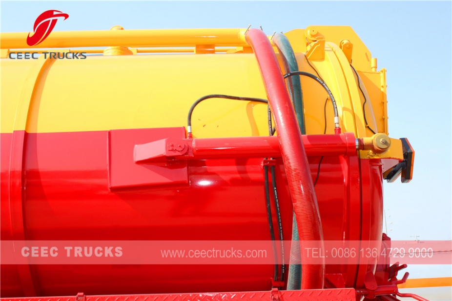 ဒေါင်ဖန်း ၁၀၀၀၀ လီတာ စွန့်ပစ်ရေ စုပ်စက်ကား