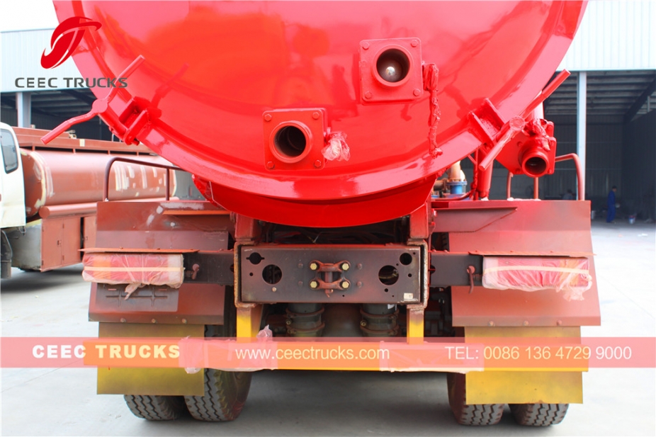 ဒေါင်ဖန်း ၁၆ ကျူပီအမ် ဖိအားစုပ် စွန့်ပစ်ရေ တင်ကား