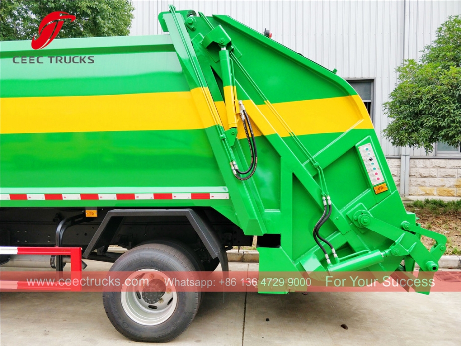 HOWO ၈ ကျူးမီ RHD သိပ်သည်း ကား