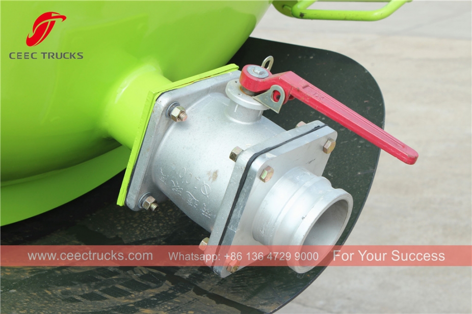 ISUZU ၈ ကျူးမီ စွန့်ပစ်ရေ ကား