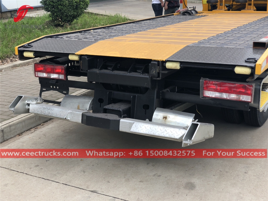 ၃ တန် ကားတင်ယာဉ် JAC