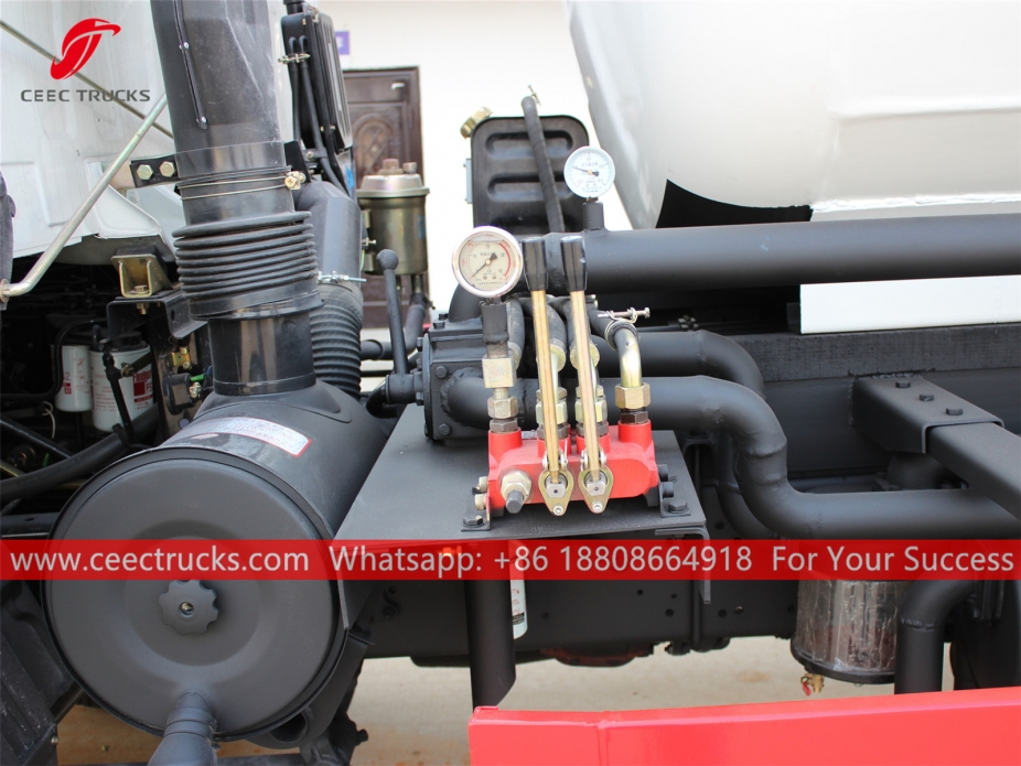 ၁၀,၀၀၀ လီတာ စုပ်ယူ တင် ဒွန်းဖုန်း