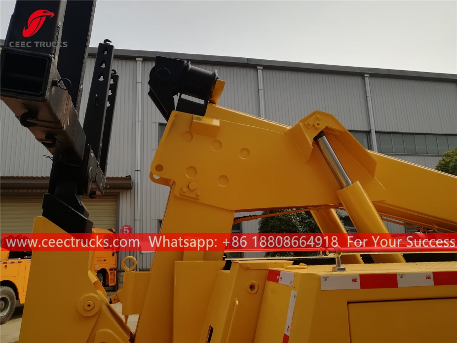 FAW 4*2 လမ်းအရွေ့ကား