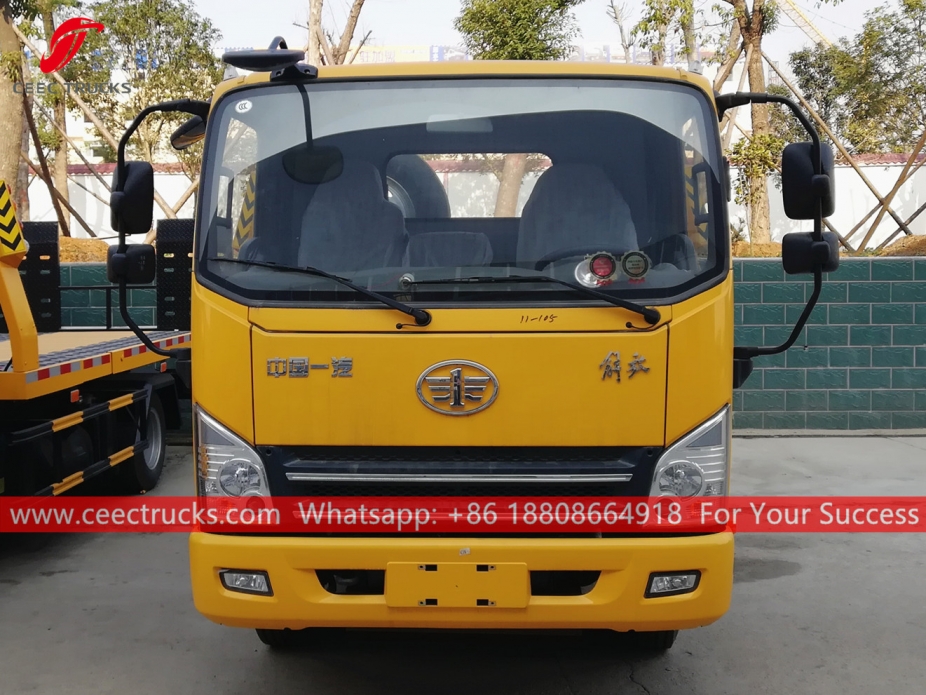 4x2 နိမ့် ပြား ကုတင် ကား FAW