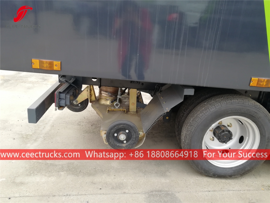 2.5CBM လမ်းသန့်ရှင်းရေးယာဉ်