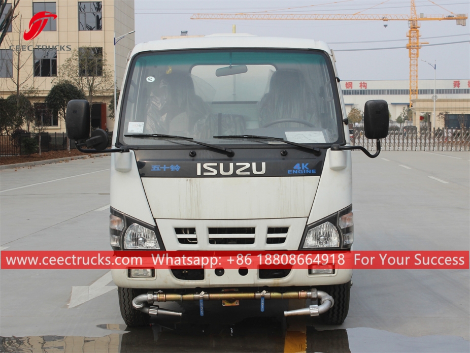ISUZU ၆၀၀P ရေဖြူး ကား