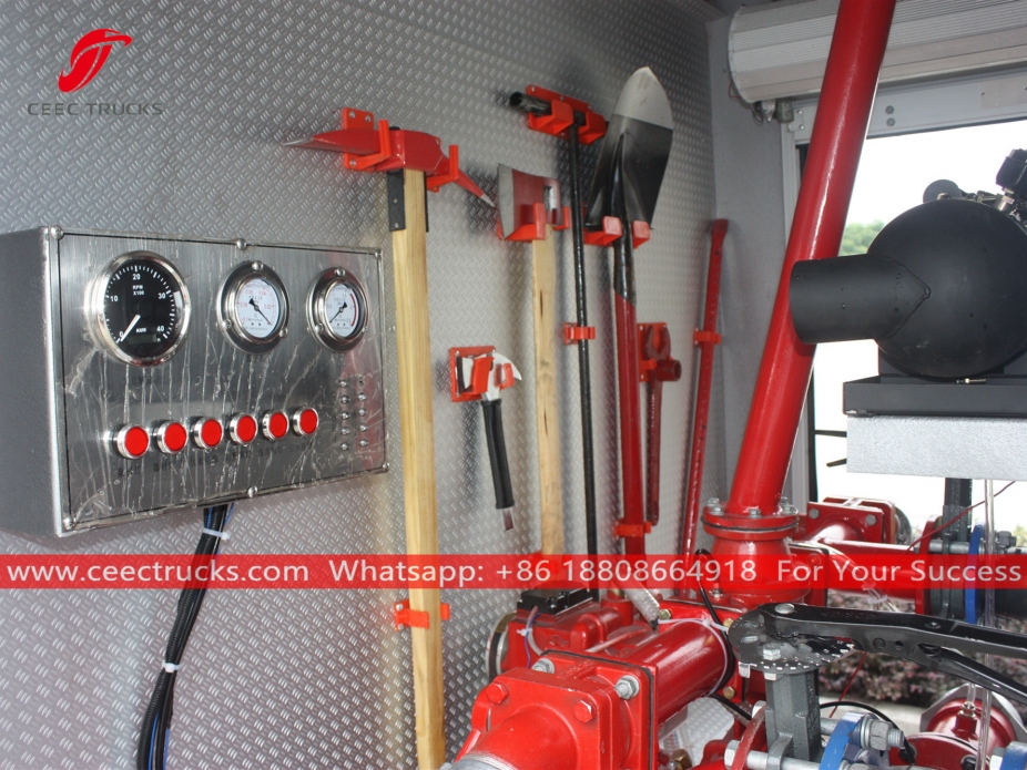 ISUZU ၆၀၀P မီးသတ်ယာဉ်