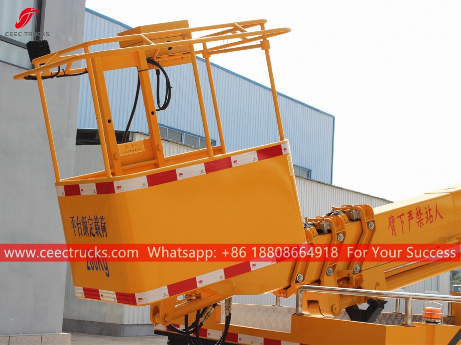 ISUZU ၂၀ မီတာ တယ်လီစကုပ် ကရိန်း ယာဉ်