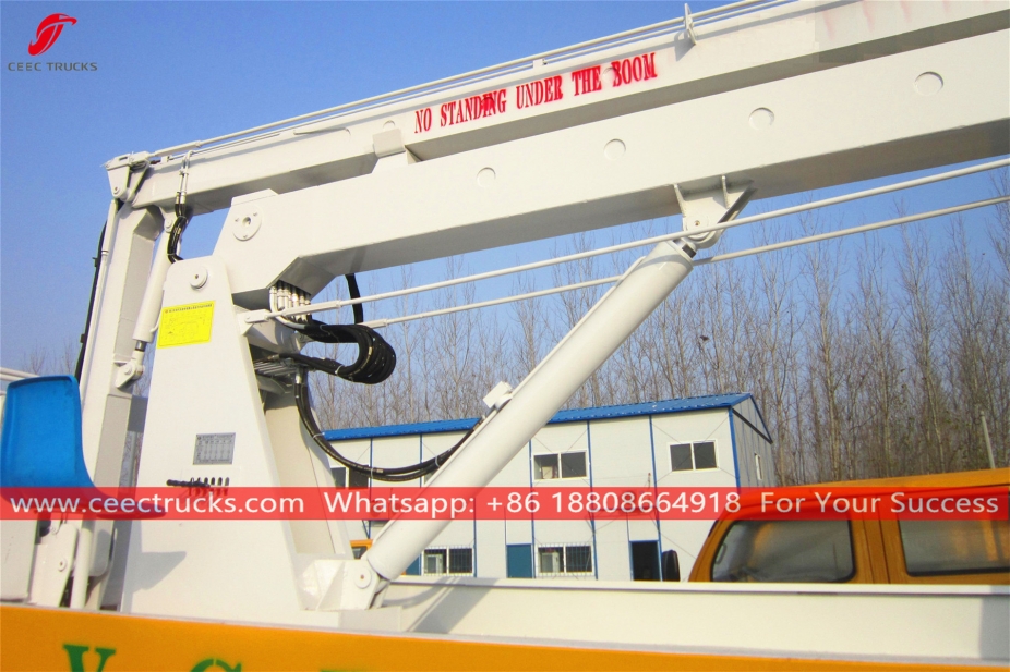 ISUZU ၆x၄ ခေါင်းပေါ် လုပ်ငန်း ပလက်ဖောင်း ယာဉ်