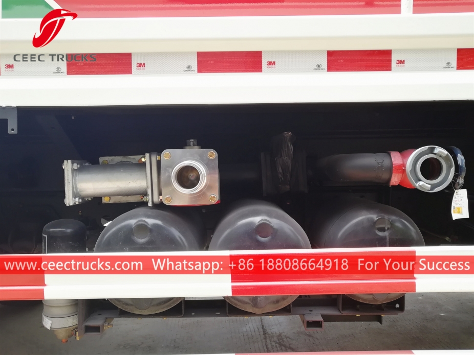 ၁၂ ကျူပီမီတာ ရေဖြန်းယာဉ် DONGFENG