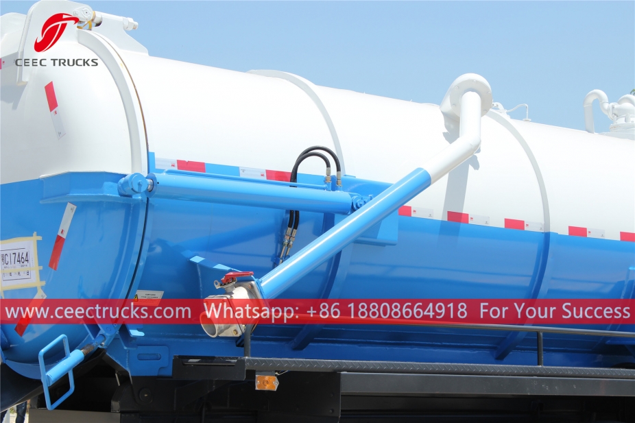 ၁၀၀၀၀ လီတာ ညစ်ညမ်းရေ စုပ် ပီပါ ယာဉ် Beiben