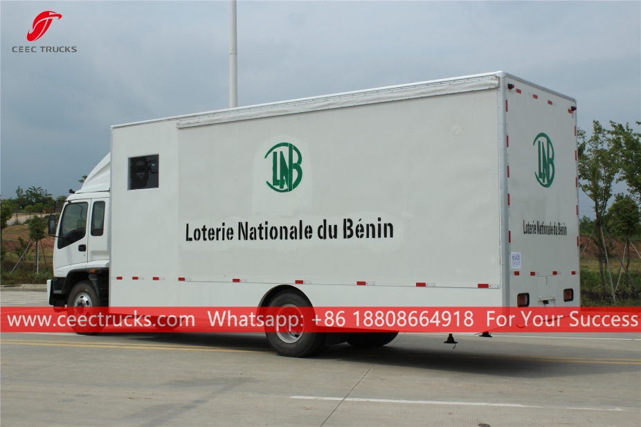 ISUZU FTR မိုဘိုင်း ပြတင်းပေါက်ကား