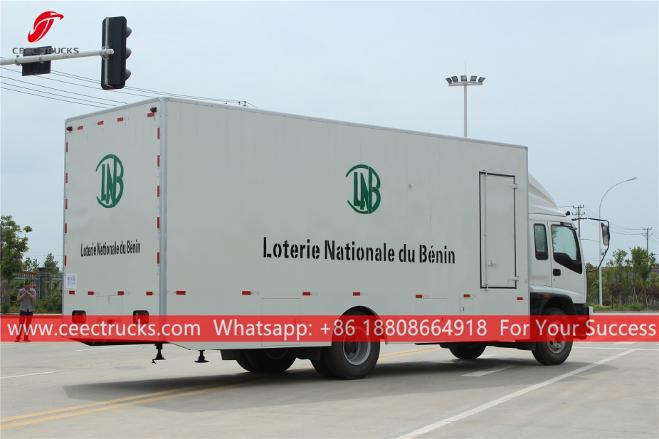 ISUZU FTR မိုဘိုင်း ပြတင်းပေါက်ကား