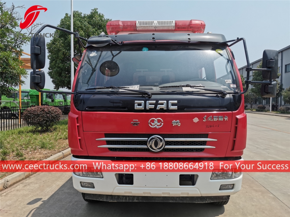 Dongfeng ၄ ကျူပီအမ် ဖောင် ကယ်ဆယ်ရေး ကား