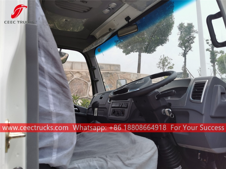 RHD စွန့်ပစ်ပစ္စည်း ဖိပြီး ကား HOWO