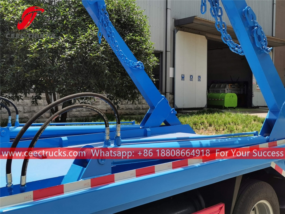 ၅ ကျူပီအမ် Skip Loader ကား Dongfeng