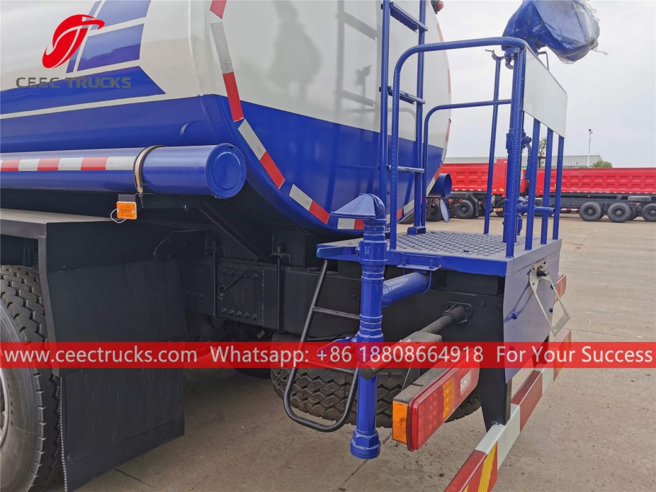 ၁၈ ကျူပီအမ် RHD ရေတင်ကား DAYUN