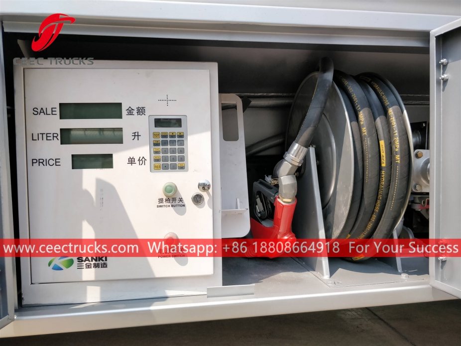 ၄ ကျပ်မီတာ လောင်စာ တင်ကား အီဆူဇူး