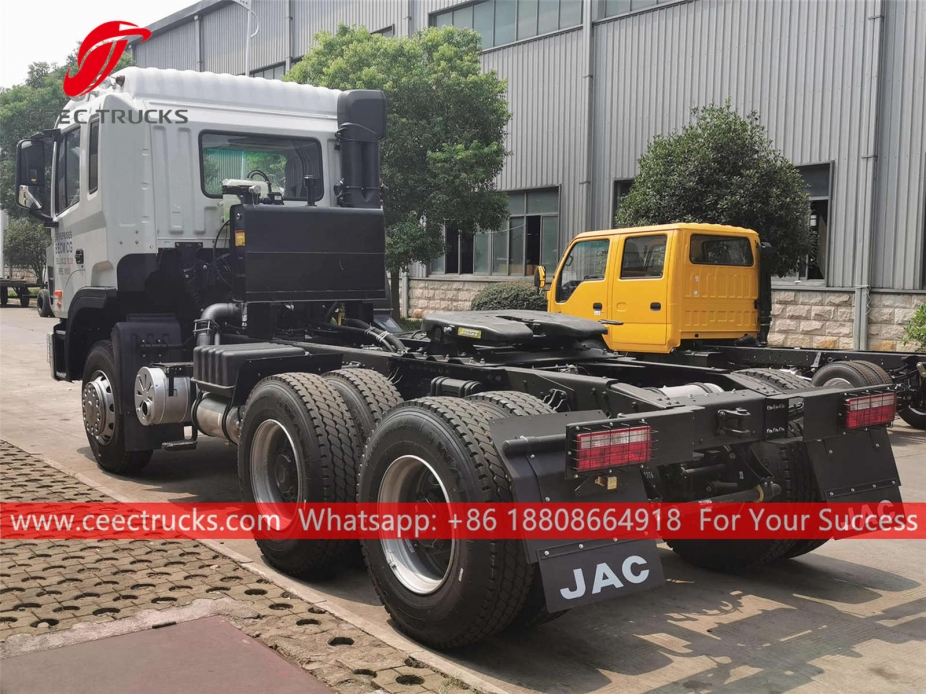 JAC ထရပ်ကား ခေါင်း