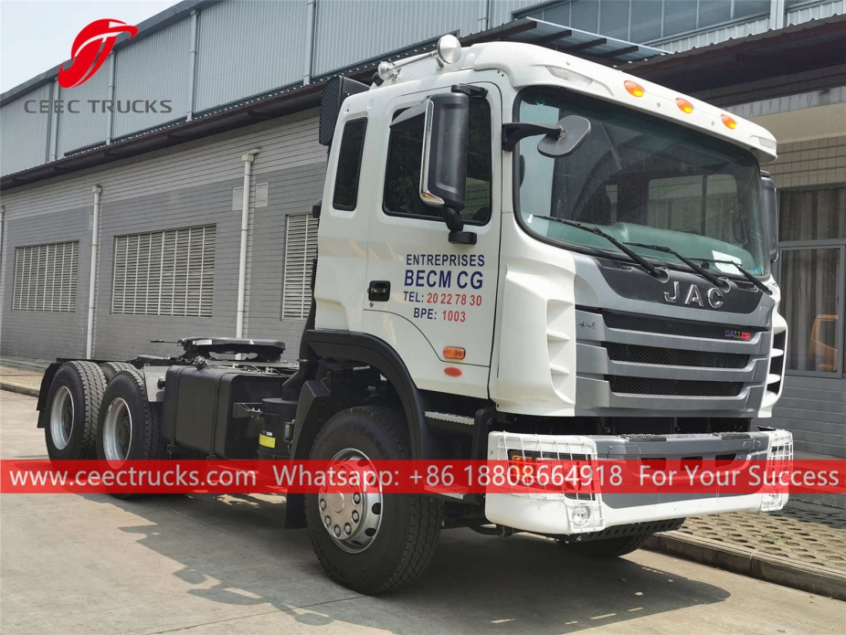 JAC ထရပ်ကား ခေါင်း