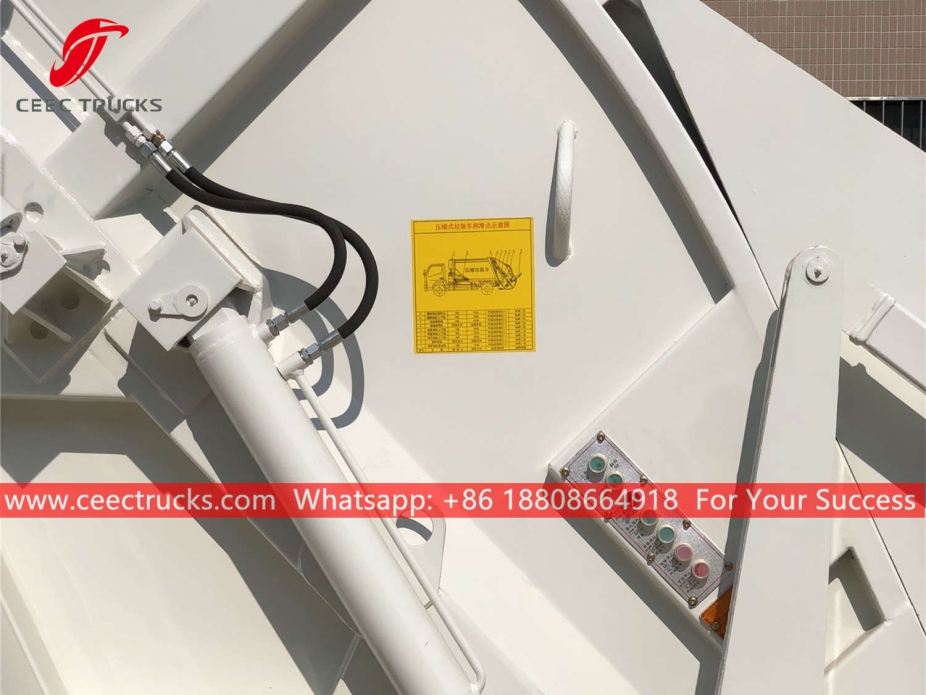 အီဆူဇူး ၁၂ ကျပ်မီတာ စွန့်ပစ်ပစ္စည်း ကြိတ်ကား