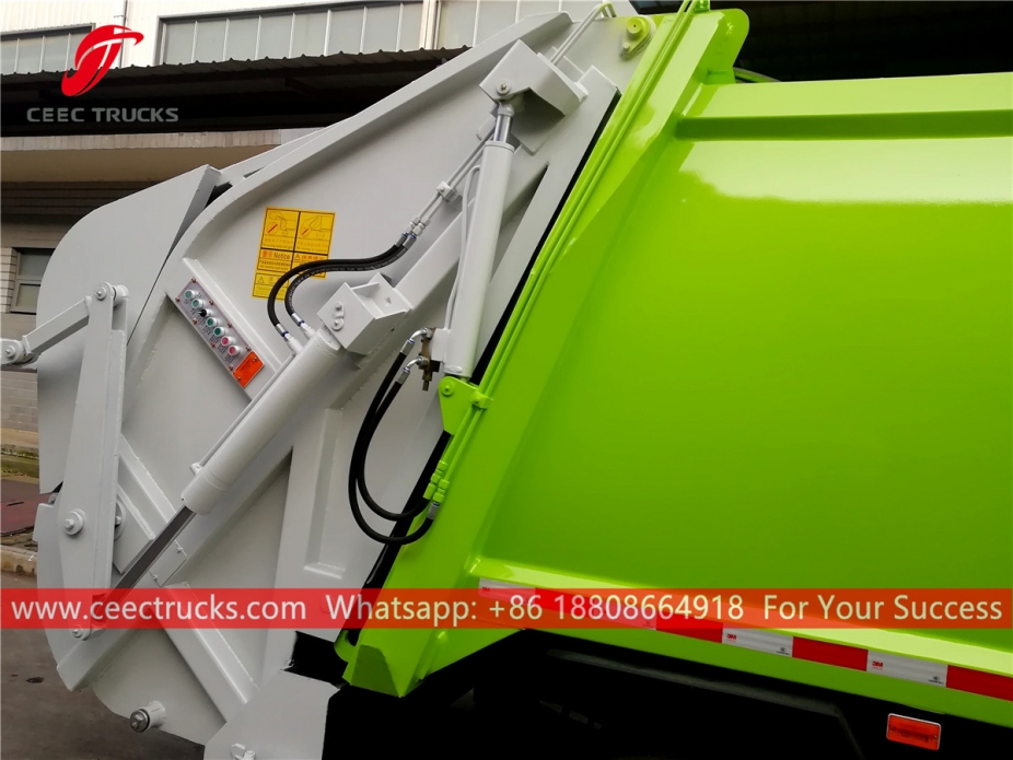 အီဆူဇူး ၄*၂ စွန့်ပစ်ပစ္စည်း ကြိတ်ကား