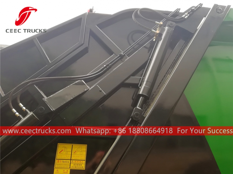 အီဆူဇူး ဂိုက်ဂါ ၆*၄ စွန့်ပစ်ပစ္စည်း ကြိတ်ကား