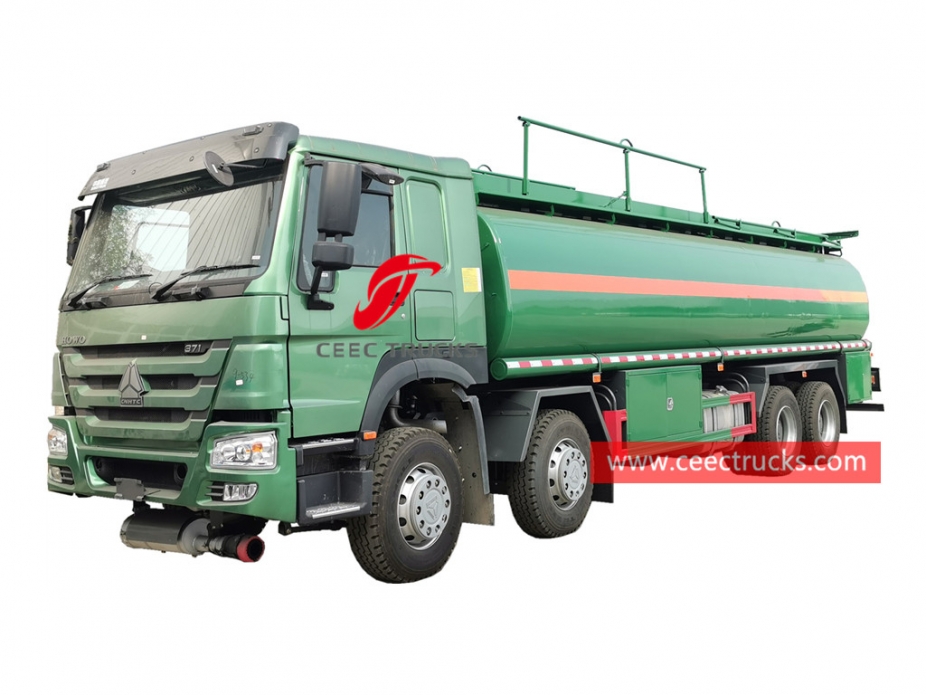 SINOTRUK 8x4 30CBM လောင်စာဆီပို့ဆောင်ရေးတင်ကား