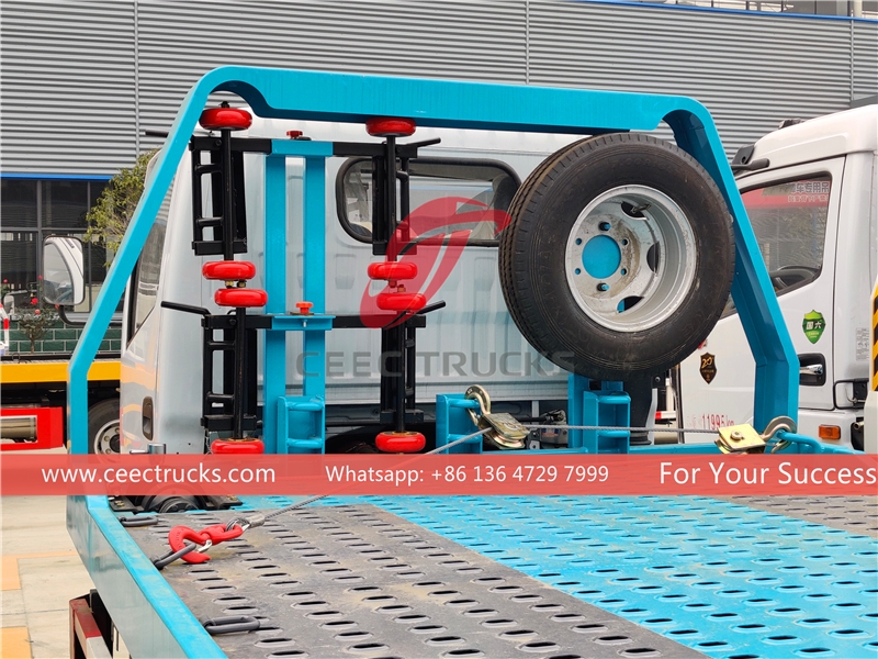 ISUZU 100P ကား ဆွဲကား