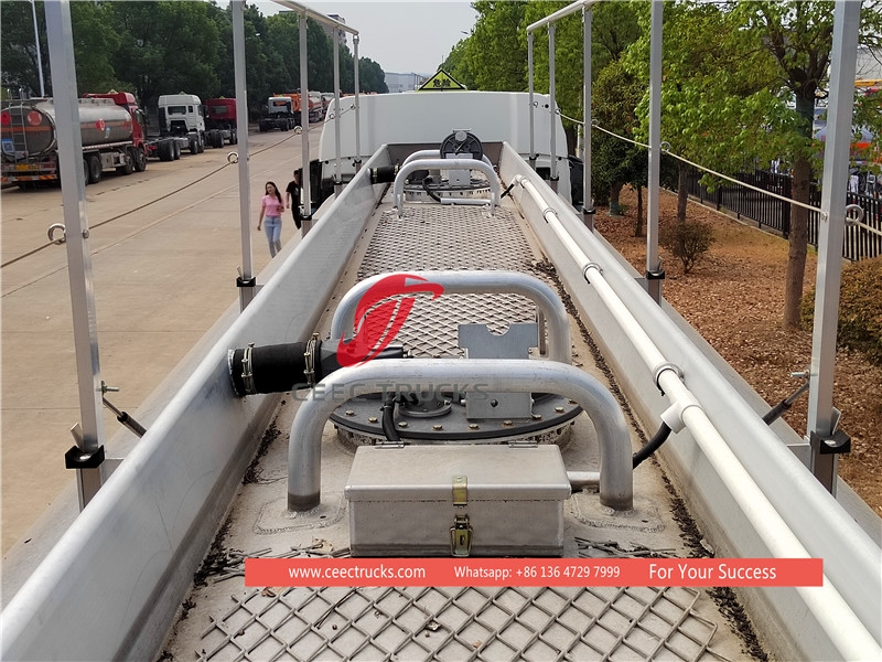 howo လုံးဝအသစ် ၄၀ cbm လောင်စာဆီ ဖြည့်သွင်းကား