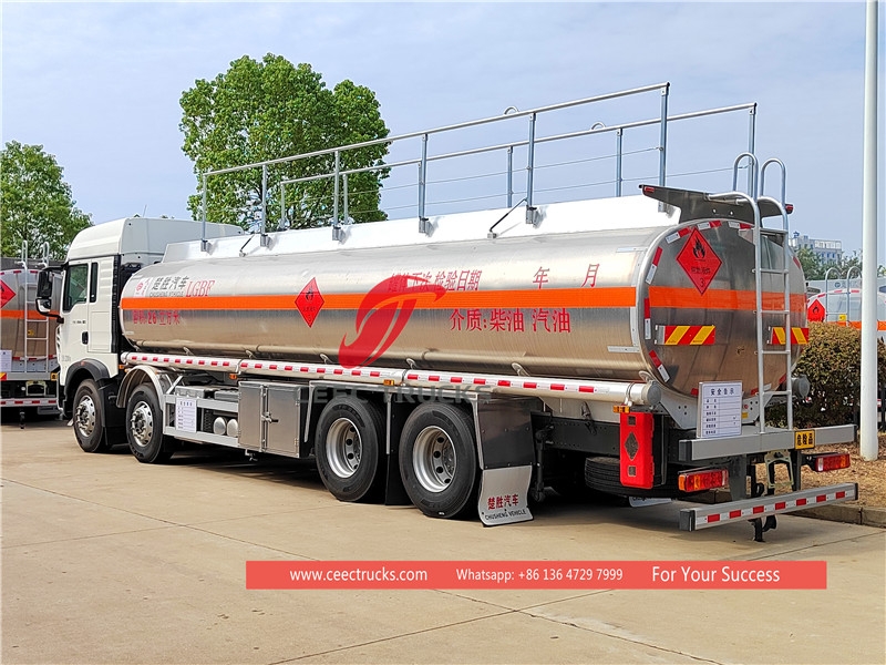 howo လုံးဝအသစ် ၄၀ cbm လောင်စာဆီ ဖြည့်သွင်းကား