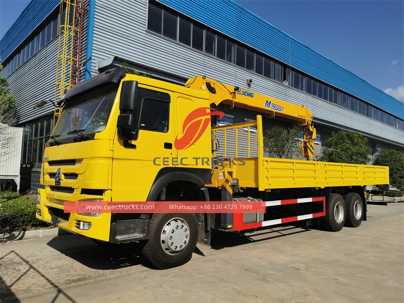 Sinotruk ၆×၄ ၄၀၀HP ယာဉ်တပ် ကရိန်း XCMG