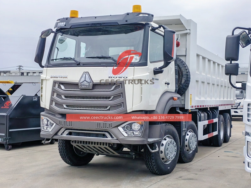 Sinotruk ၈x၄ ၄၂၀HP ၄၀ တန် ပစ်ကျင်းယာဉ် (စက်ရုံတိုက်ရိုက်ရောင်းချ)