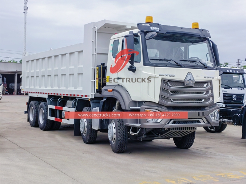 Sinotruk ၈x၄ ၄၂၀HP ၄၀ တန် ပစ်ကျင်းယာဉ် (စက်ရုံတိုက်ရိုက်ရောင်းချ)