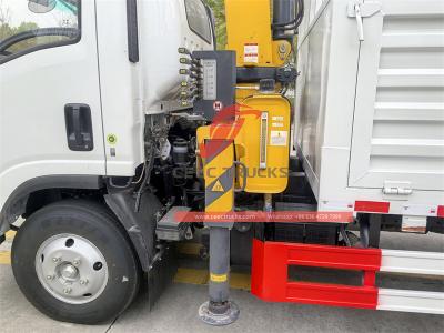 Isuzu NPR 190hp boom crane truck