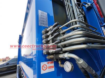 Zambia FAW 4X4 8cbm rear loader compactor